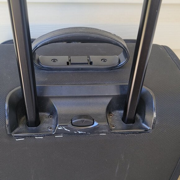 Vintage Tumi USA Black Ballistic Nylon 22" Wheeled Carry-On Suitcase (2243D4) - Picture 8 of 16